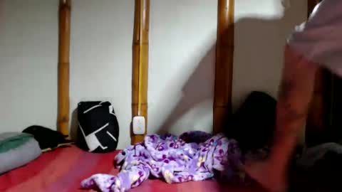 Snapshot of miahells chatting on March 21, 2026, 2:05 am Mia Sam online show from March 21, 2026, 2:05 am