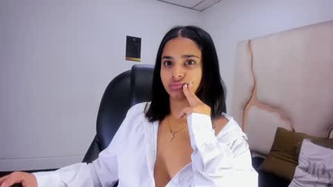 miahsex69 online show from October 20, 2025, 2:45 am
