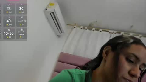 Snapshot of miajhonsonx chatting on May 31, 2026, 3:52 pm miajhonsonx online show from May 31, 2026, 3:52 pm