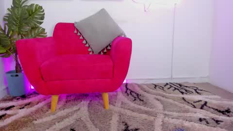 Mia Khalifa online show from February 2, 2026, 3:38 am