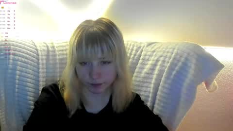 miakimiko online show from June 9, 2026, 2:01 am