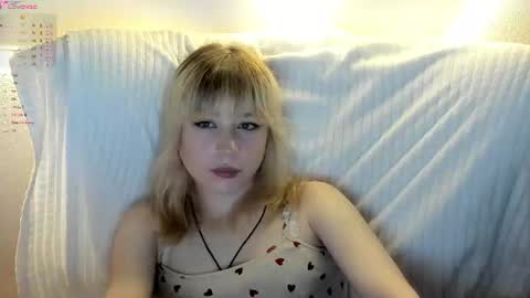 miakimiko online show from June 13, 2026, 1:25 am