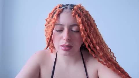 miakimky online show from December 22, 2025, 12:24 pm