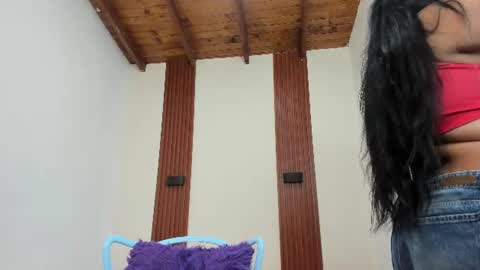 Snapshot of mialane3 chatting on June 10, 2026, 11:31 am mialane3 online show from June 10, 2026, 11:31 am