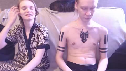 mialy_slim online show from February 11, 2026, 6:24 pm