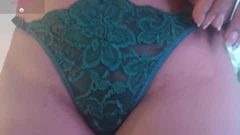 MIA online show from October 12, 2025, 1:54 pm