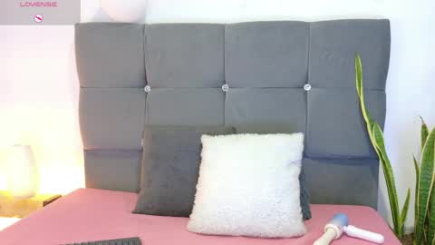MIA online show from April 24, 2026, 1:57 pm