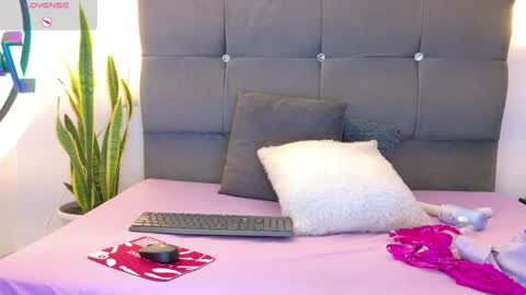 MIA online show from May 8, 2026, 1:38 pm