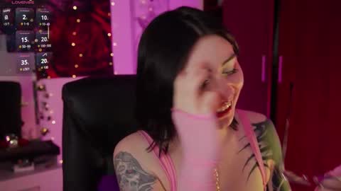 Lili online show from March 17, 2026, 1:54 am