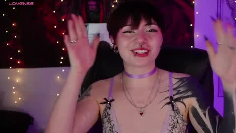 Lili online show from April 25, 2026, 3:09 am