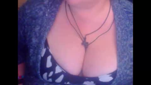 maya online show from October 21, 2025, 7:14 pm