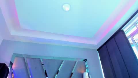 miamirage_ online show from October 17, 2025, 12:52 pm