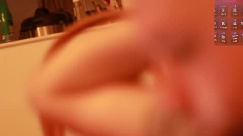 miamoon123 online show from March 22, 2026, 6:55 pm