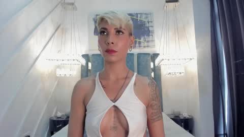 Mia Morgann online show from December 28, 2024, 3:04 pm