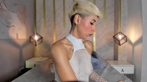 Mia Morgann online show from December 30, 2024, 11:37 am