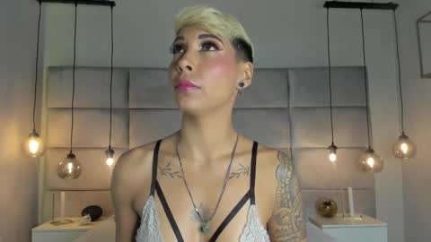 Mia Morgann online show from January 30, 2025, 12:06 pm