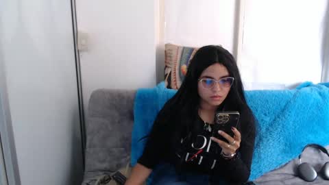 Mia Peyton   online show from September 16, 2025, 9:16 pm