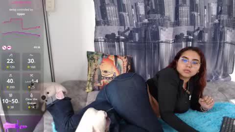 Mia Peyton   online show from September 27, 2025, 8:36 pm