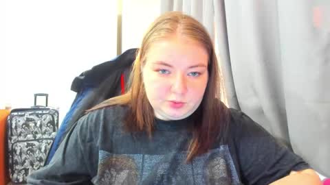 Snapshot of miapisa chatting on October 17, 2025, 1:25 pm miapisa online show from October 17, 2025, 1:25 pm