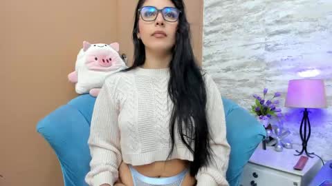 Mia Quevedo online show from January 24, 2025, 11:59 am