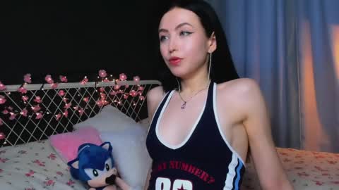 Snapshot of miarielle chatting on May 21, 2026, 4:36 pm Liz online show from May 21, 2026, 4:36 pm