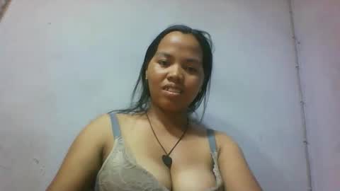 miarii online show from May 7, 2026, 6:24 pm