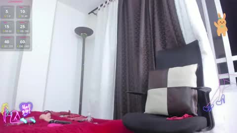 Mia Milf online show from May 13, 2026, 11:44 pm