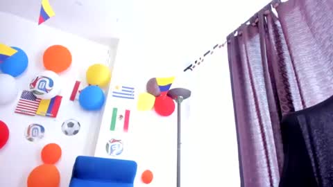 Mia Milf online show from July 4, 2026, 2:12 pm