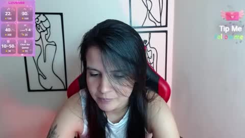miarobinn_ online show from July 27, 2026, 5:20 pm
