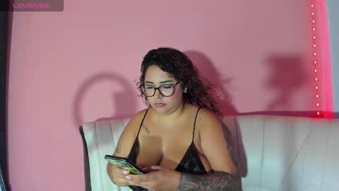 Snapshot of miasexxxydoll chatting on June 3, 2026, 3:06 pm miasexxxydoll online show from June 3, 2026, 3:06 pm