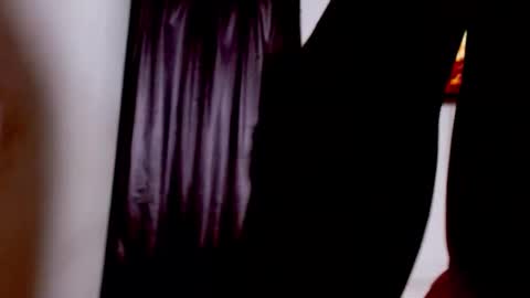 Snapshot of miasexy_latin chatting on April 7, 2026, 10:05 am miasexy_latin online show from April 7, 2026, 10:05 am