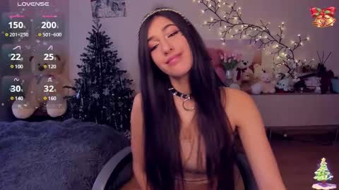 Miayna Silk online show from December 16, 2024, 8:41 am