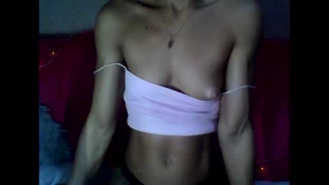 Snapshot of miatiffan chatting on October 25, 2025, 9:17 am Mia online show from October 25, 2025, 9:17 am