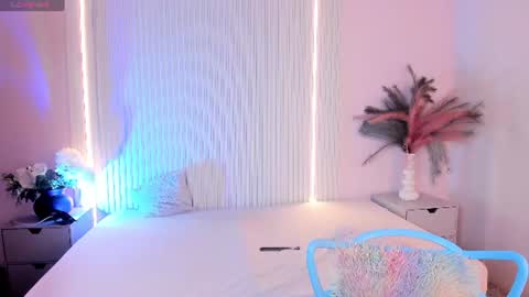 Snapshot of miaturner8 chatting on July 23, 2026, 11:41 am miaturner8 online show from July 23, 2026, 11:41 am