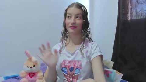  Chloe  online show from September 9, 2025, 8:52 pm