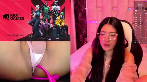 mia online show from December 8, 2024, 4:46 am