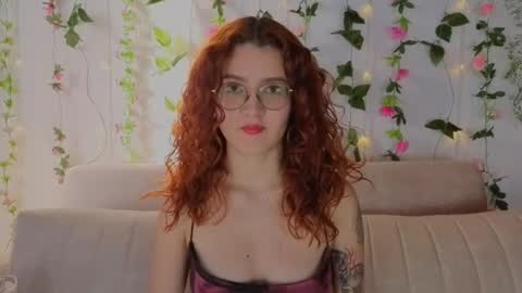 Mia Winx  online show from September 13, 2025, 9:25 pm