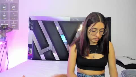 Snapshot of miayiron chatting on March 30, 2026, 12:50 pm MiaIron online show from March 30, 2026, 12:50 pm