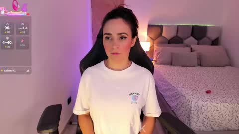 Snapshot of miazurek chatting on October 20, 2025, 2:45 am THE BEST LOVRS antonio flatlastifoundyoulautrebleudrpapaolu donnie lbsunkown1804 online show from October 20, 2025, 2:45 am