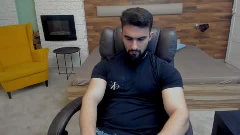 MicahLane online show from November 5, 2025, 5:29 am