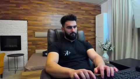 MicahLane online show from November 28, 2025, 6:05 am