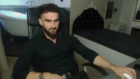 MicahLane online show from June 25, 2026, 4:45 am