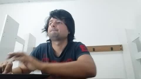 micarranox online show from September 19, 2025, 2:57 am