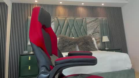 Michael online show from September 20, 2025, 12:28 pm