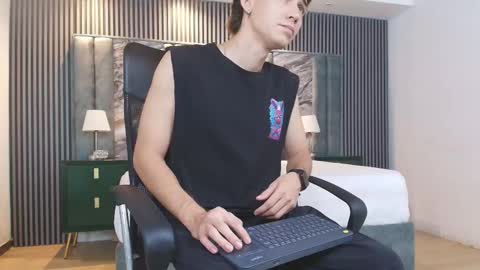 Michael online show from February 27, 2026, 7:36 pm