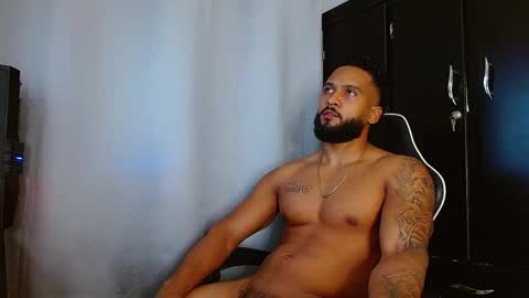 Snapshot of michael_maximo chatting on March 29, 2026, 8:14 am maximo online show from March 29, 2026, 8:14 am