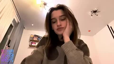 Snapshot of michael_pors chatting on November 5, 2025, 3:12 pm Emily online show from November 5, 2025, 3:12 pm