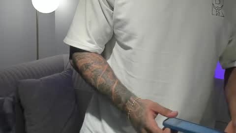 Michael Salens independent model online show from February 22, 2025, 10:29 am