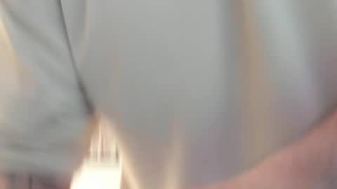 Michael Salens independent model online show from March 5, 2025, 10:22 am