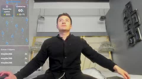 MichaelConnor  online show from February 23, 2025, 2:18 am